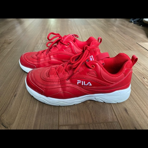 Fila Shoes - Fila Disruptor | size 6 US (38 1/2 EU)
